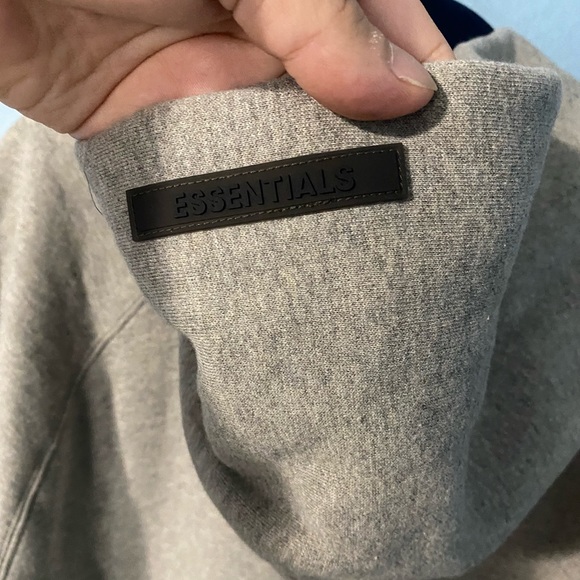 Fear of God Essentials Greg Pullover Hoodie - Picture 12 of 13